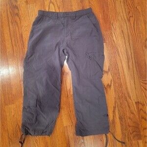 5 for $40 sale𝅺 North Face Women Capris pants size S